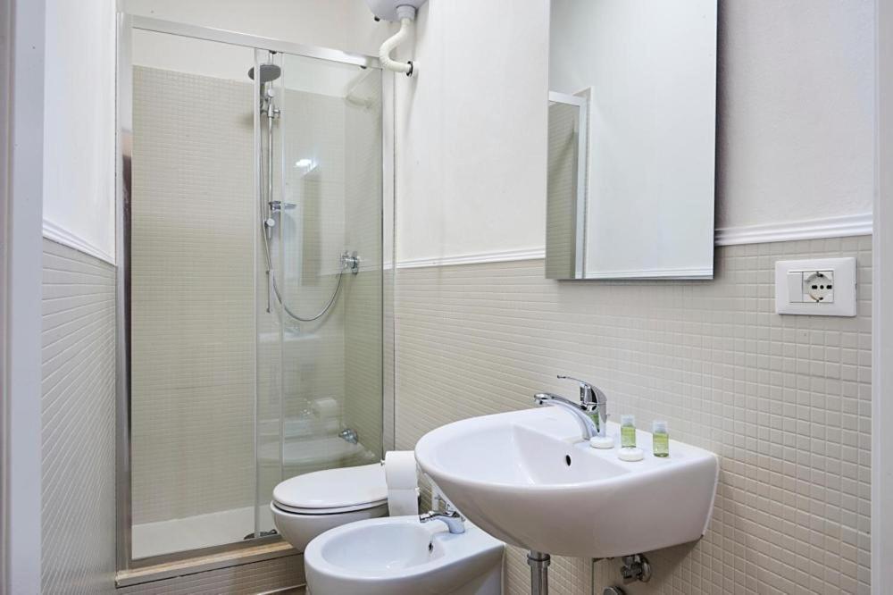 Cattaleya Rooms Флоренция Экстерьер фото